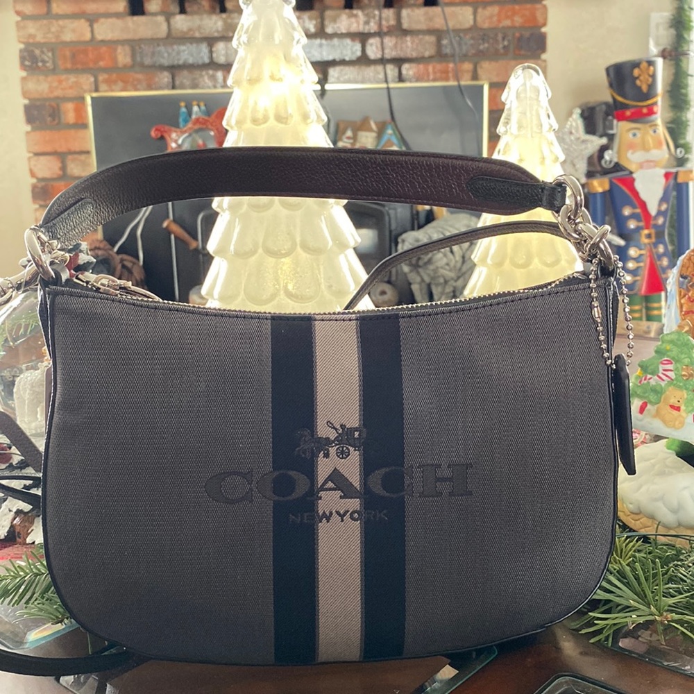 Brand new Coach women’s handbag